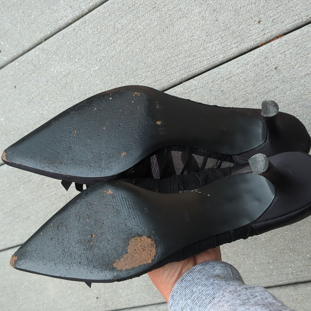Metaphor Satin and Mesh Pointed Toe Heels with Bow - Picture 12 of 12